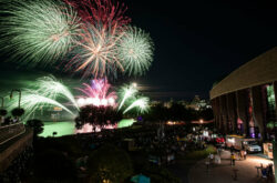Grands Feux du Casino Lac-Leamy: What to Expect at This Year’s Fireworks Festival in Ottawa/Gatineau
