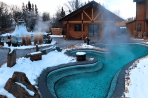 10 Romantic Getaways During Winter in Manitoba