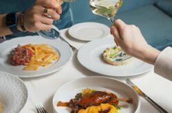 10 Romantic Restaurants in Saskatoon For a Date Night