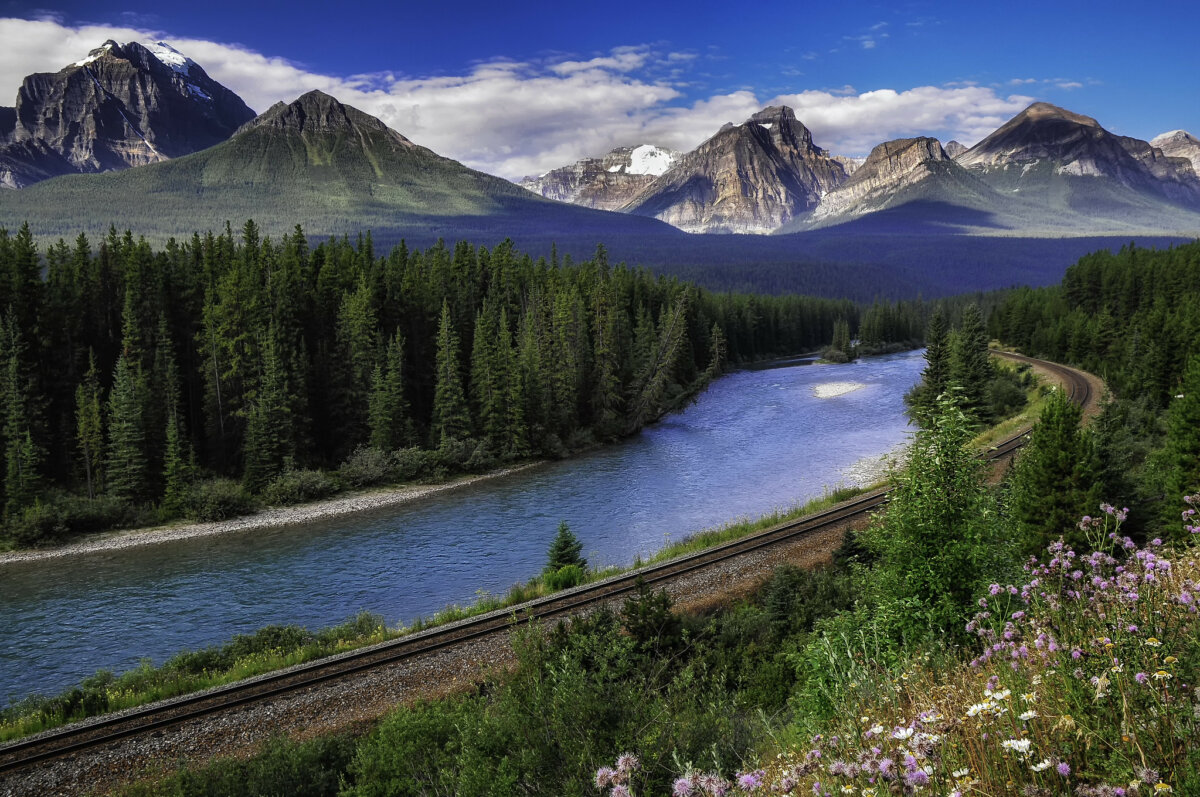 14 Attractions & Hikes to Explore Along Bow Valley Parkway Scenic Drive