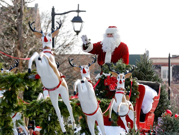Markham Santa Claus Parade Main Street Unionville Markham