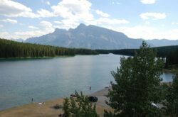 Waterfront Campgrounds in Alberta to For a Summer Getaway