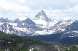 Mt Assiniboine