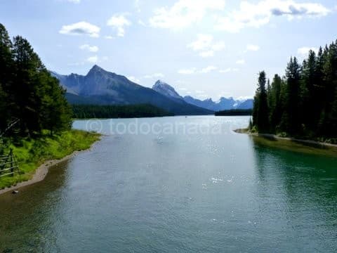 Maligne Lake Jasper National Park Alberta Canada To Do Canada Maligne Lake Jasper National Park Alberta Canada To Do Canada