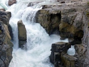 sunwapta falls Icefields parkway Jasper