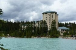 Lakelouise