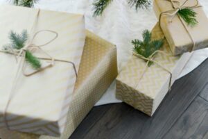 2024 Holiday Shipping Deadlines For Canada Post, FedEx & Purolator