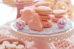 25 Edmonton Businesses to Get Valentine's Day Gifts and Treats