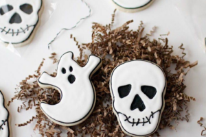 Halloween Cookie Decorating