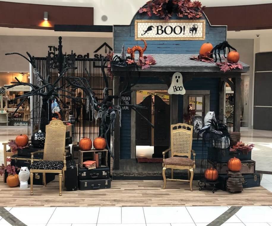 Halloween at Southcentre Mall