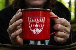 5 Ways to Buy Canadian & Support Local