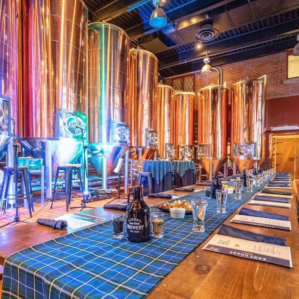 : Entertainment Centres, Attractions & Playgrounds in Halifax