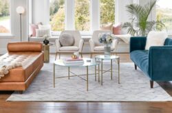 Article Hosting Furniture and Decor Warehouse Sale in Vaughan This Month