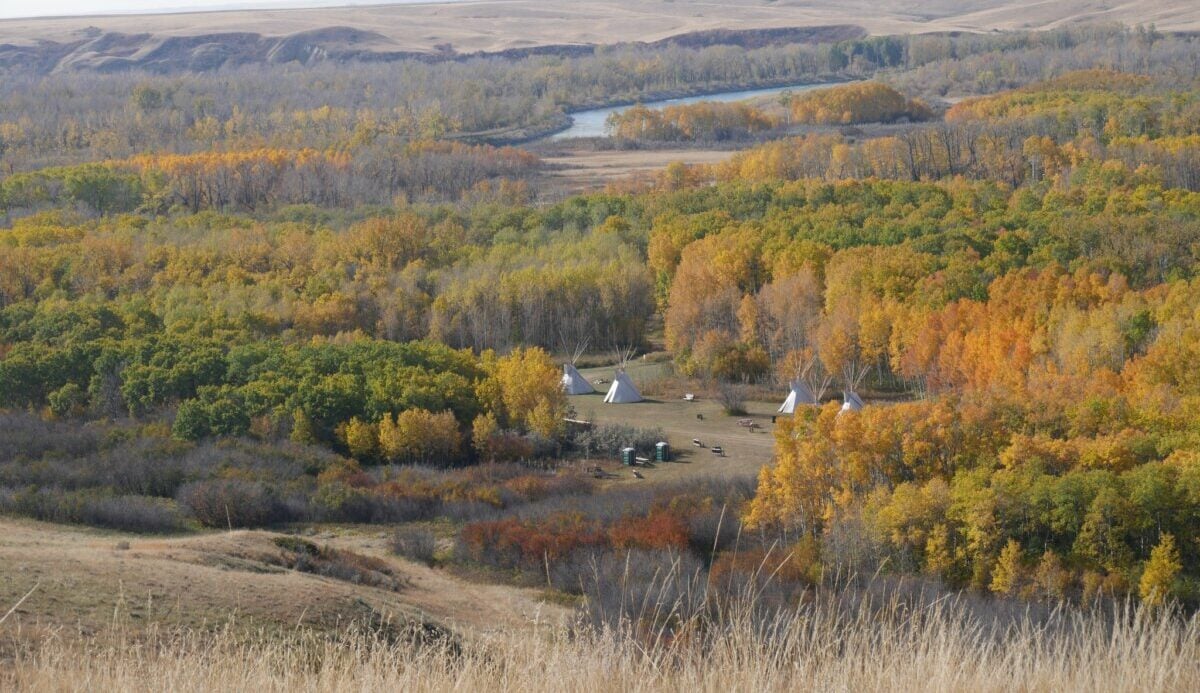Blackfoot Crossing Historical Park Explore, Learn and Comfort Camp at