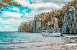 Bon Echo Boat Tour: See Pictographs on Massive Mazinaw Rock and Hike Scenic Cliff Top Trail