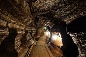 Bonnechere Caves: Discover 500-Million-Year-Old Secrets at Ottawa Valley’s Underground Cave System