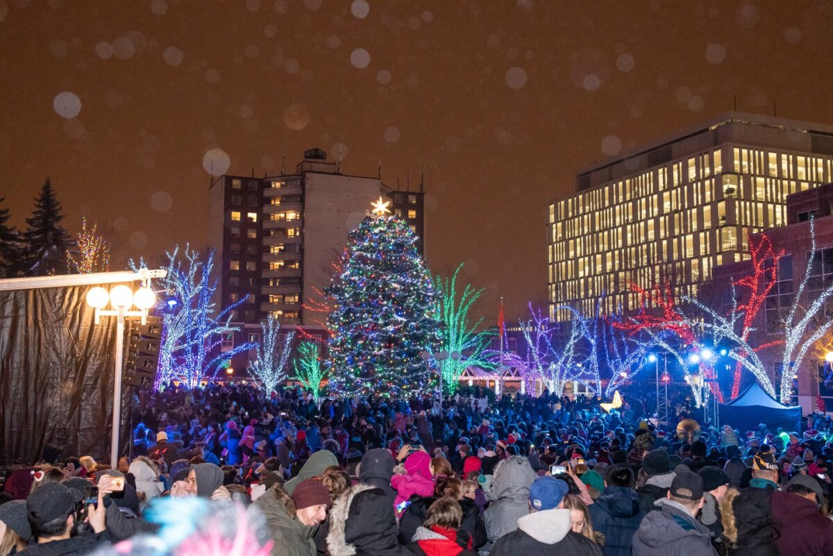 Nov 17 & 18 Brampton Santa Claus Parade and Tree Lighting Festival