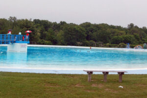 Byng Island Conservation Area: Make the Best of Your Trip to the Park With Canada’s Largest Outdoor Pool