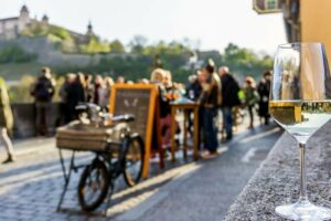 Guided Food & Drink Tours For a Tasty Summer in Edmonton