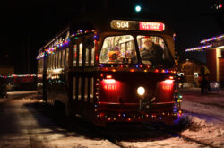Illuminated Christmas Train Rides and Santa Train Rides in Ontario - 2026