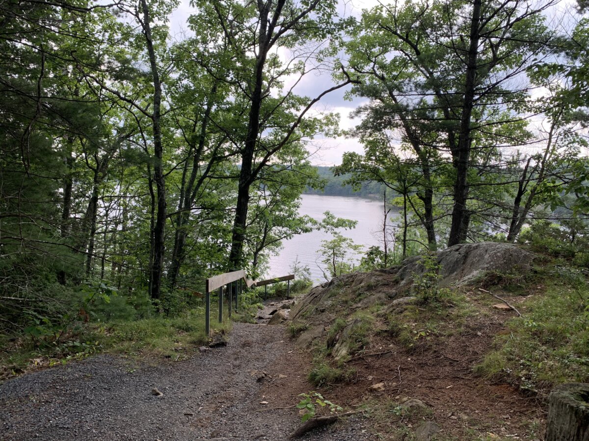 Cliff Top Trail & Scenic Lookouts Climb to the Top of Mazinaw Rock at Bon Echo Provincial Park