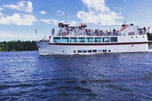 26 Must Do Things in Kenora and Lake of the Woods Region