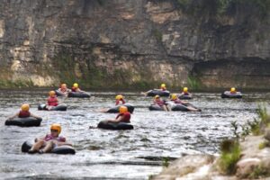 Elora Gorge: Tubing, Hiking, and Other Adventures for an Unforgettable Trip