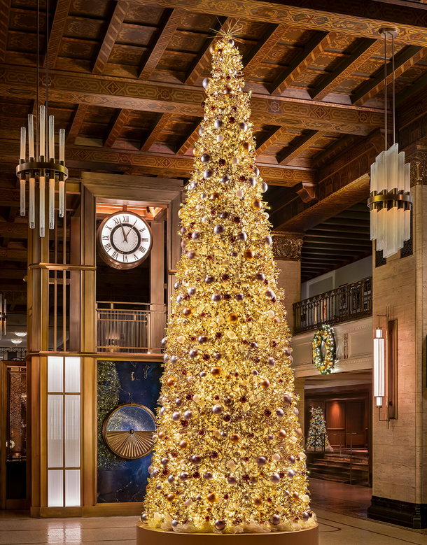 Bright Lights, Culinary Nights Toronto’s Fairmont Royal York Unveils