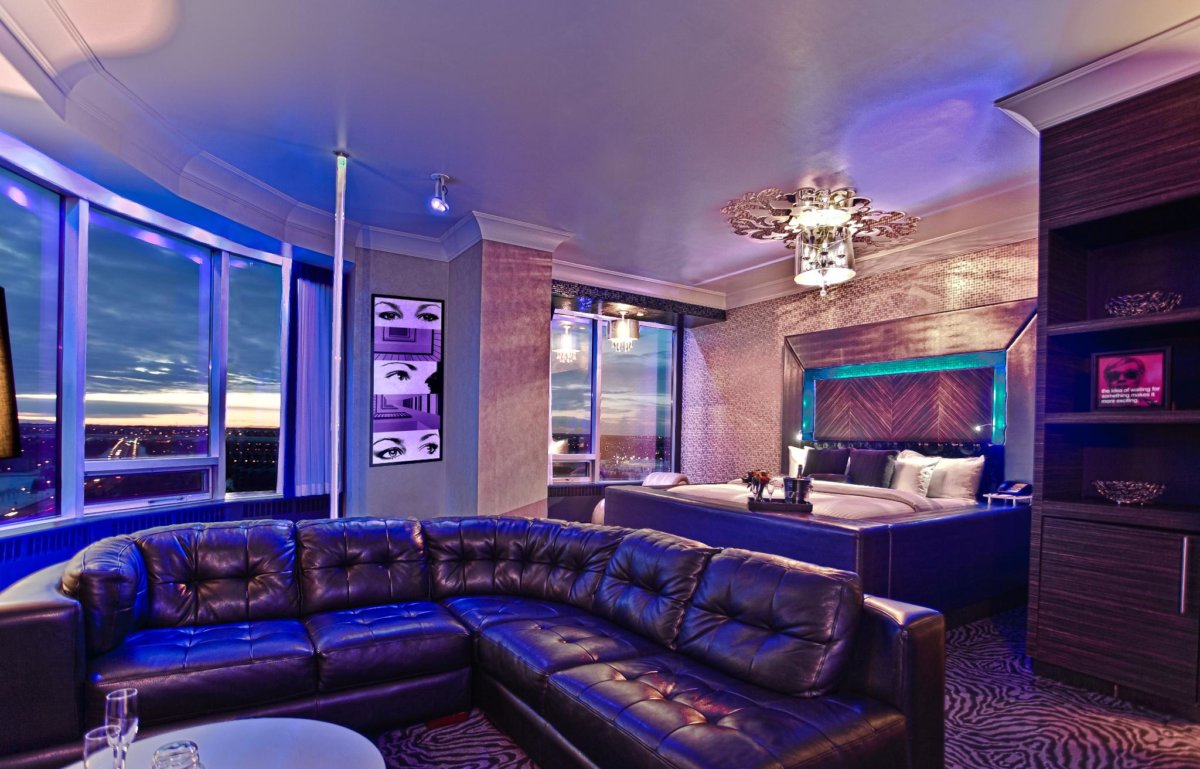 Romantic Getaways 25 Alberta Hotels Resorts Offering Valentine S Day Staycation Packages To Do Canada Romantic Getaways 25 Alberta Hotels Resorts Offering Valentine S Day Staycation Packages To Do Canada