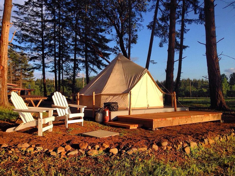 25 Places To Go Comfort Camping Glamping In British Columbia To Do Canada