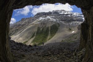 Guided Burgess Shale Fossil Hikes: Explore Restricted UNESCO Sites in Canadian Rockies
