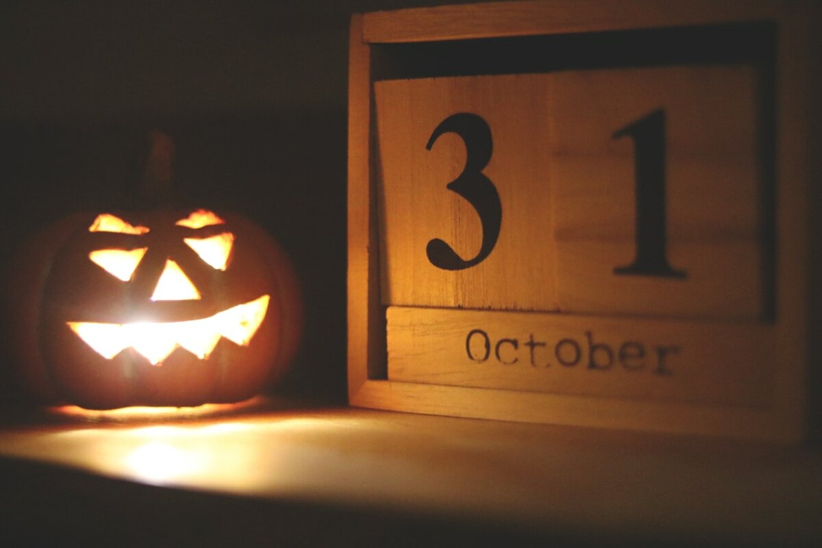 2023 Halloween in Niagara Falls Region Haunted Attractions, Ghost