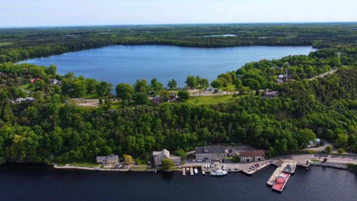Lake on the Mountain Provincial Park & Glenora Ferry Lookout