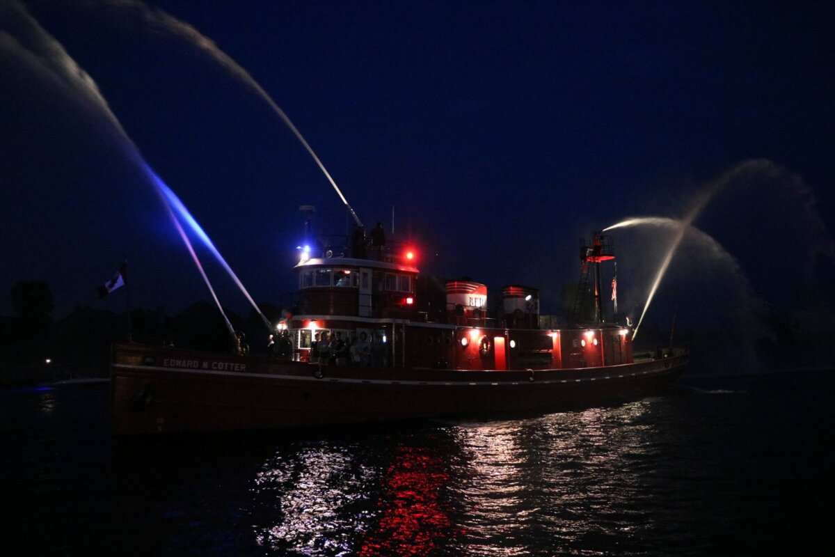 2024 Canal Days Head to Port Colborne For Lighted Boat Parade