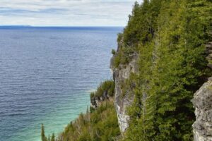 Summer at Lion’s Head: Spectacular Lookouts, Caves and More!