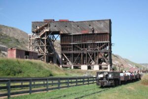Mantrip & tipple - Atlas Coal Mine National Historic Site