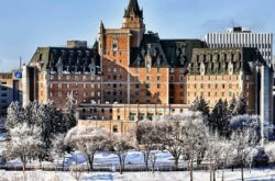 10 Weekend Getaways to Celebrate Mom in Saskatchewan