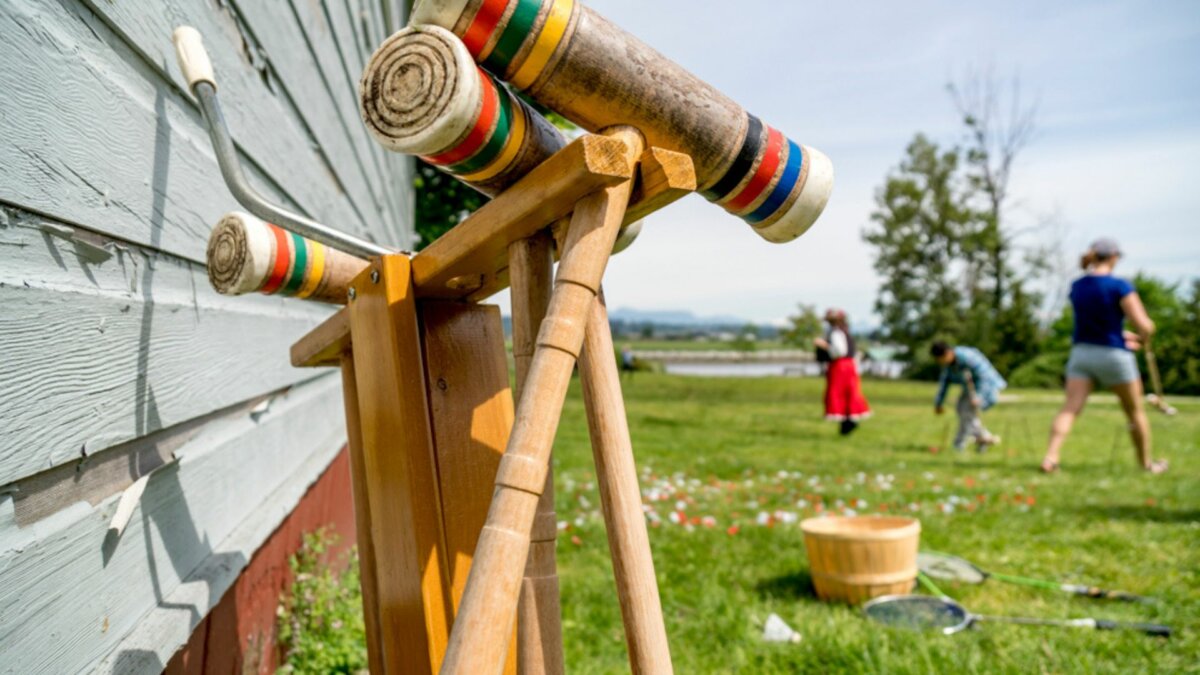 Victorian Life Old Fashioned Games