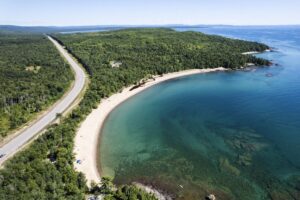 Pancake Bay Provincial Park: Explore Over 3 km of Soft Sandy Beach and Caribbean-Blue Waters on Lake Superior’s Most Scenic Bay