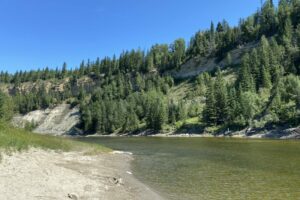 A Scenic River Float Through Alberta’s Ice Age Past
