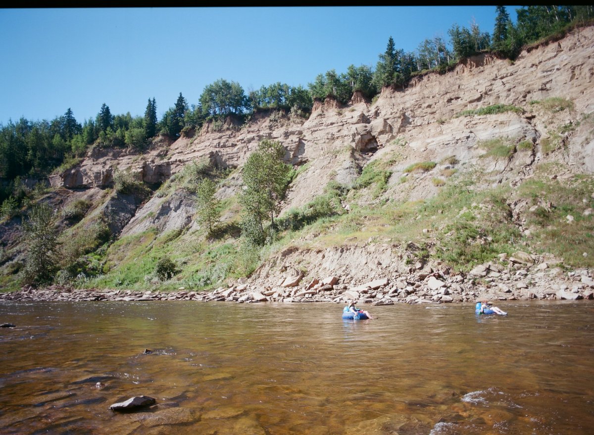 Pembina River Tubing 2023 Season To Do Canada