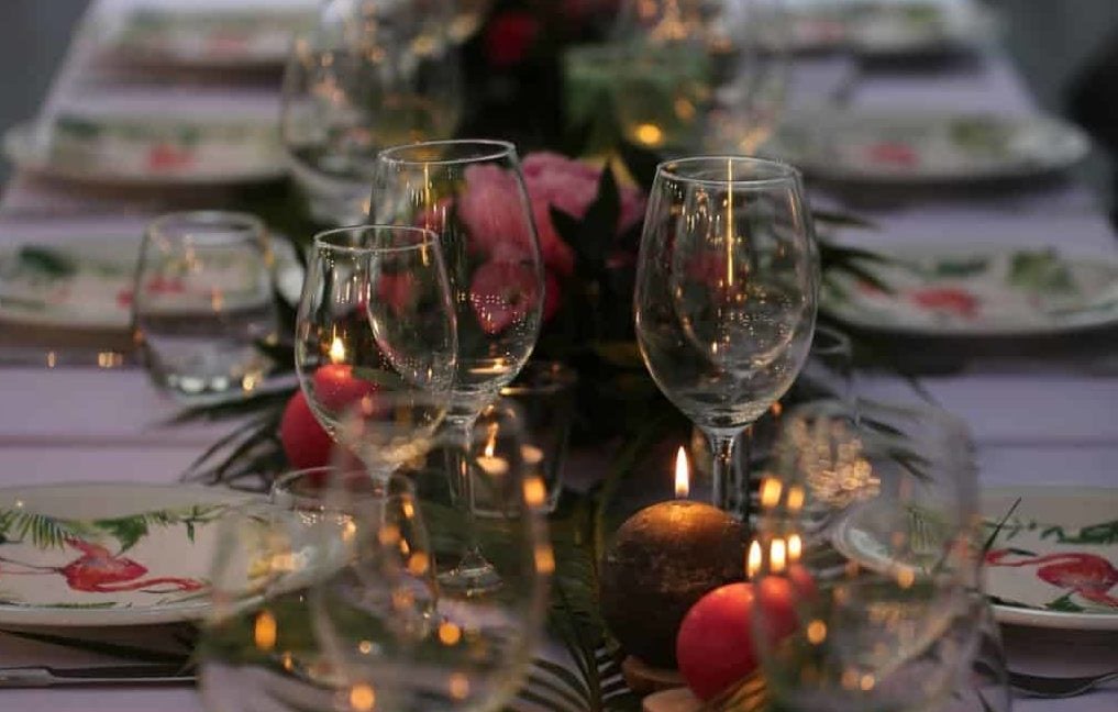 Calgary Restaurant Christmas Dinners 2022 25 Places To Dine-In Or Order Christmas Dinner Take-Out In Calgary | To Do  Canada