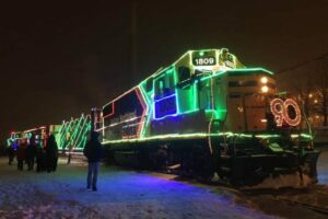 Must Do Scenic Train Tours in Ontario