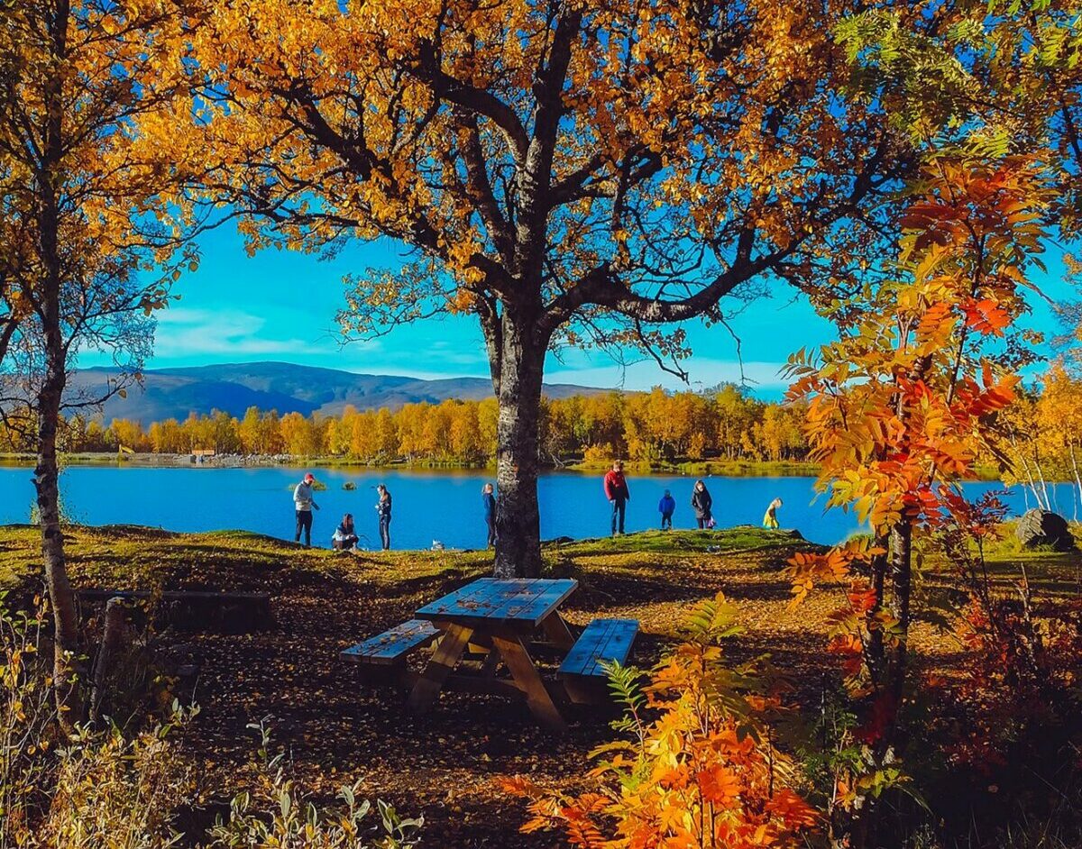 15 Resort Getaways During Fall in Ontario