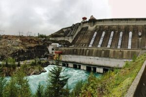 25 Bucket List Activities in Kootenay Rockies