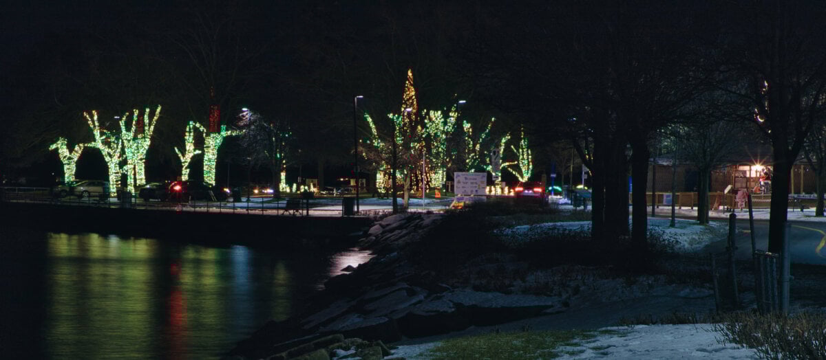 2023 Christmas Lights & Santa Claus Parades in Ottawa