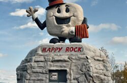 Roadside Attractions For a Road Trip in Manitoba