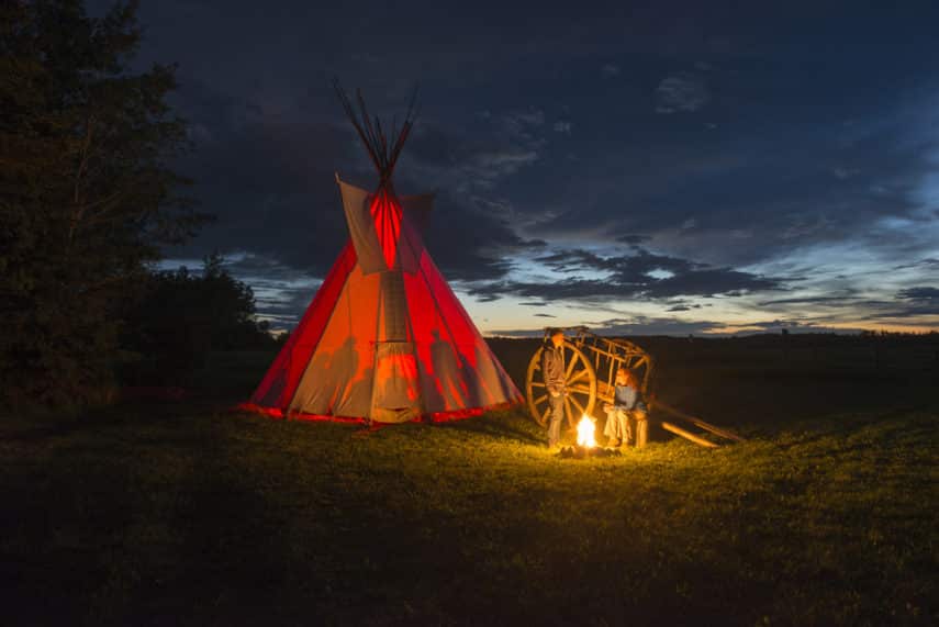 11 Romantic Getaways along David Thomson Country