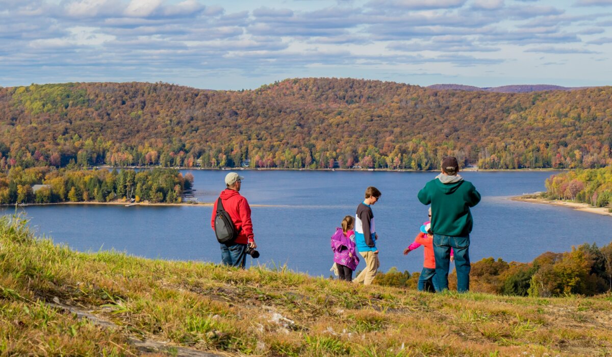Hike Haliburton Highlands 15 Glorious Fall Colour Hikes & Lookouts