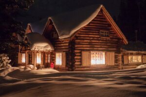Escape to Skoki Lodge: A Cozy Winter Getaway Beyond Lake Louise